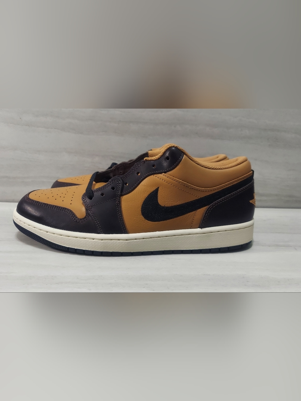 Air Jordan 1 Low SE Baroque Brown Size. 13